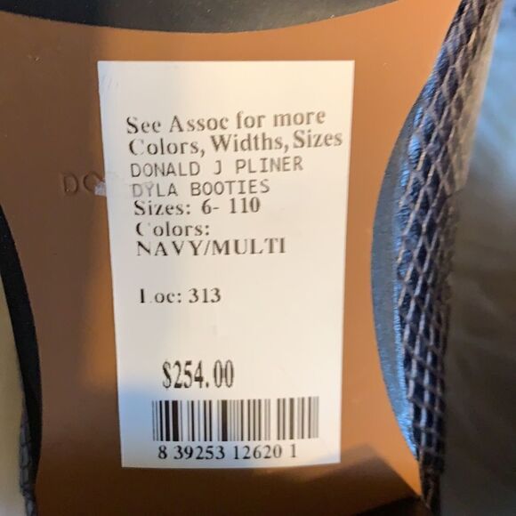 Donald Pliner Genuine Leather Snake-Print Dyla Bootie, Size 10 - Picture 7 of 13